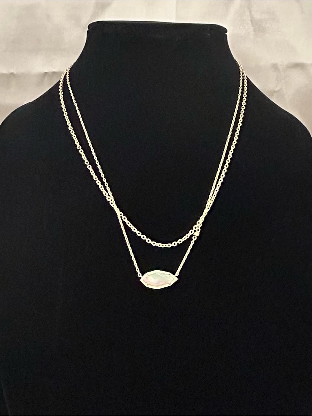 Kendra Scott Silver Double-Layer Necklace with Iridescent Opal like Stone